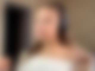 Live cam show with Liv - New Young Adult on Strip Flash - Live Sex Shows