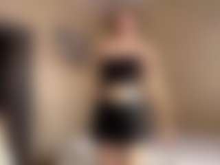Live cam show with Liv - Blowjob on CSO-WL