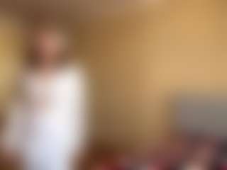 Live cam show with RicardaMciltrot - Ass Bouncing on https://playwithruby.com
