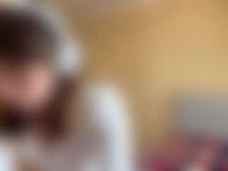 Live cam show with RicardaMciltrot - Flashing on Camsoda
