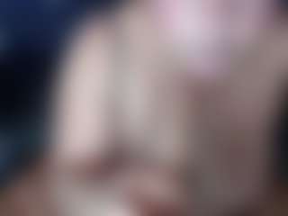 Live cam show with Saymarlunaa - Drinking on wildcum.com