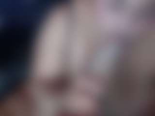 Live cam show with Saymarlunaa - Fingering MILF on Soda Cam