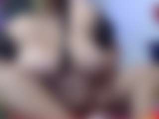 Live cam show with Saymarlunaa - Thick on SpankPalCams