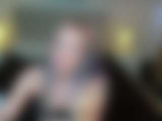 Live cam show with Alisa Allison - Orgasm on Camsoda Late Night