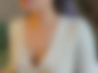 Live cam show with Alisa Allison - Lean on Camsoda