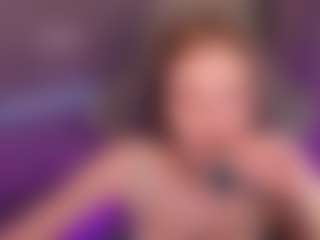 Live cam show with Alisa Allison - Submissive on Camsoda