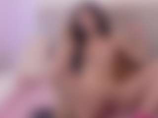Live cam show with AntonellaOficial - Flashing on xxxlivecams.org