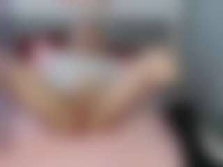 Live cam show with Coraline-bush - Sexwebcam Teen (18+) on Dare Cams