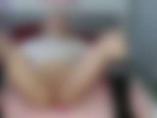Coraline-bush's Live Sex Cam Show