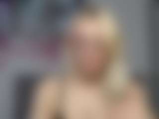 Live cam show with Coraline-bush - Tattoos on CamwithHer