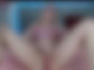 Live cam show with Coraline-bush - Smoking on SpankPalCams