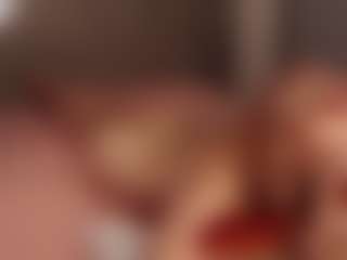 Live cam show with Coraline-bush - Normal on AdultVida.com