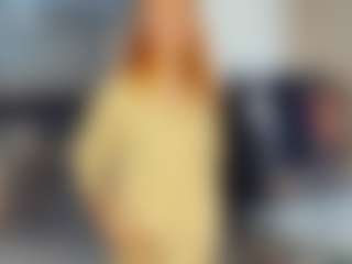 Live cam show with InesStaadt - Petite on xxxlivecams.org