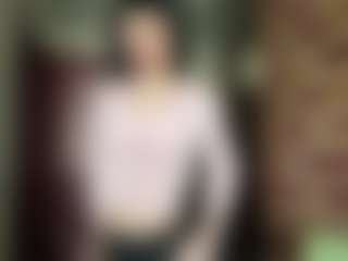 KeenaMenotti's Live Sex Cam Show