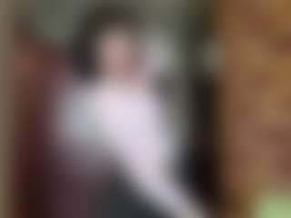 KeenaMenotti's Live Sex Cam Show
