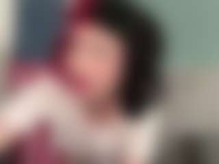 KeenaMenotti's Live Sex Cam Show