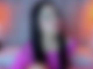 Leah-Brm's Live Sex Cam Show