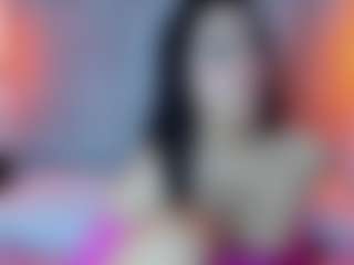 Leah-Brm's Live Sex Cam Show