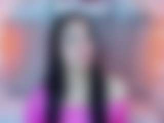 Leah-Brm's Live Sex Cam Show