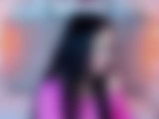 Leah-Brm's Live Sex Cam Show