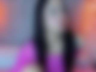 Leah-Brm's Live Sex Cam Show