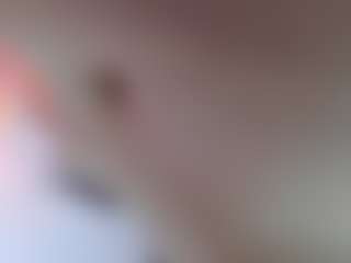 Live cam show with Leah-Brm - New Sexwebcam on Chatstar