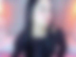 Leah-Brm's Live Sex Cam Show