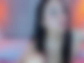 Leah-Brm's Live Sex Cam Show