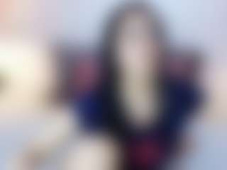 Leah-Brm's Live Sex Cam Show