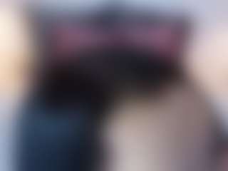 Leah-Brm's Live Sex Cam Show
