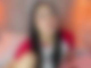 Leah-Brm's Live Sex Cam Show