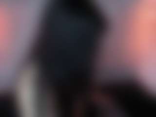 Leah-Brm's Live Sex Cam Show
