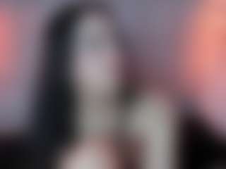 Leah-Brm's Live Sex Cam Show