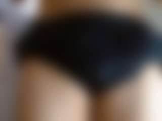 LeleHott01's Live Sex Cam Show