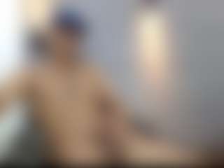 Live cam show with LeleHott01 - Big Balls on Camming Site