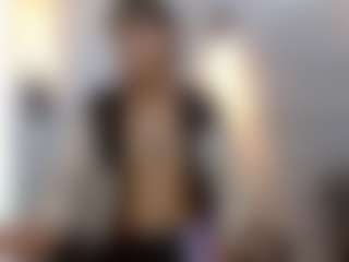 Live cam show with LeleHott01 - Tease on Camsoda