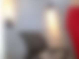 Live cam show with LeleHott01 - Handjob on Gym Cam Girls