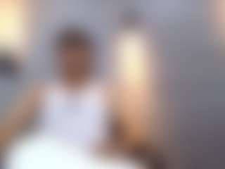 LeleHott01's Live Sex Cam Show