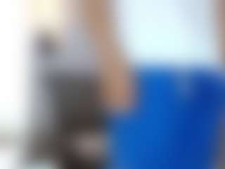 Live cam show with LeleHott01 - Latino on StripNow