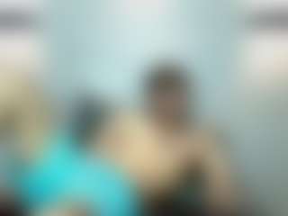 LeleHott01's Live Sex Cam Show