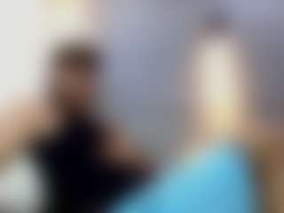 Live cam show with LeleHott01 - Latino on madthumbs