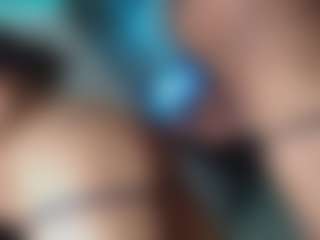 Lunaycamila969's Live Sex Cam Show