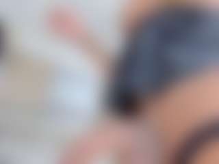 Lunaycamila969's Live Sex Cam Show