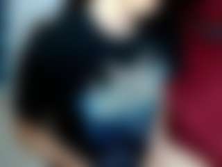 Live cam show with Rey - Brown Eyes on madthumbs
