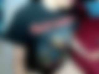 Live cam show with Rey - Russian on Camsoda