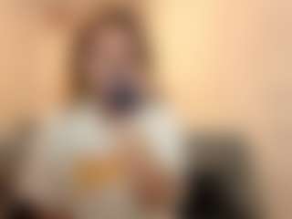 Bella's Live Sex Cam Show
