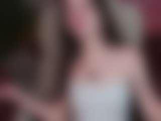 Live cam show with AshleyAmor - Skinny on Fling VIP Chat