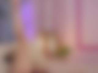 Live cam show with AshleyAmor - Butt Plug on Uber Horny