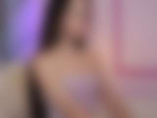 Live cam show with AshleyAmor - Blue Eyes on livesuperchat.net