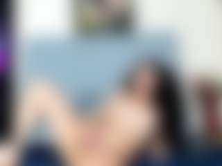 charlott-day's Live Sex Cam Show
